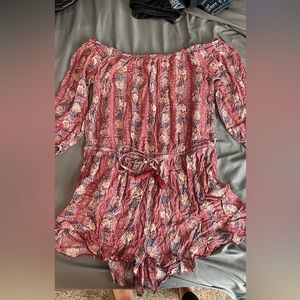 Size L AE romper!